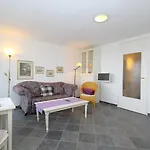 Haus-Sylter-Welle-6-60-Ob